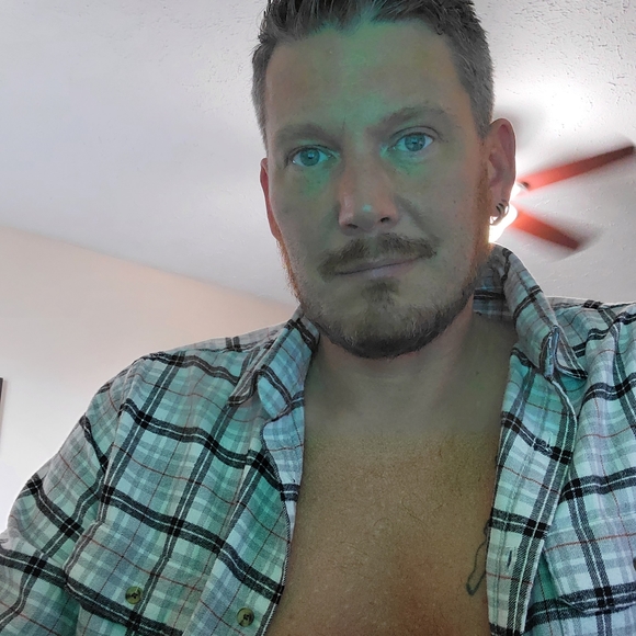 Meet your Posher, Jay - Picture 7 of 8